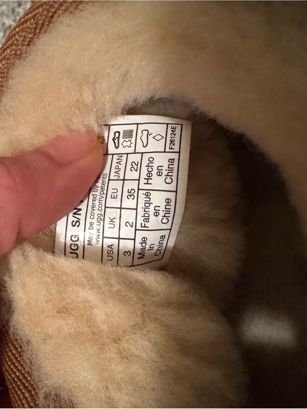 Kids UGG Chestnut Suede Short Booties - Picture 5 of 5